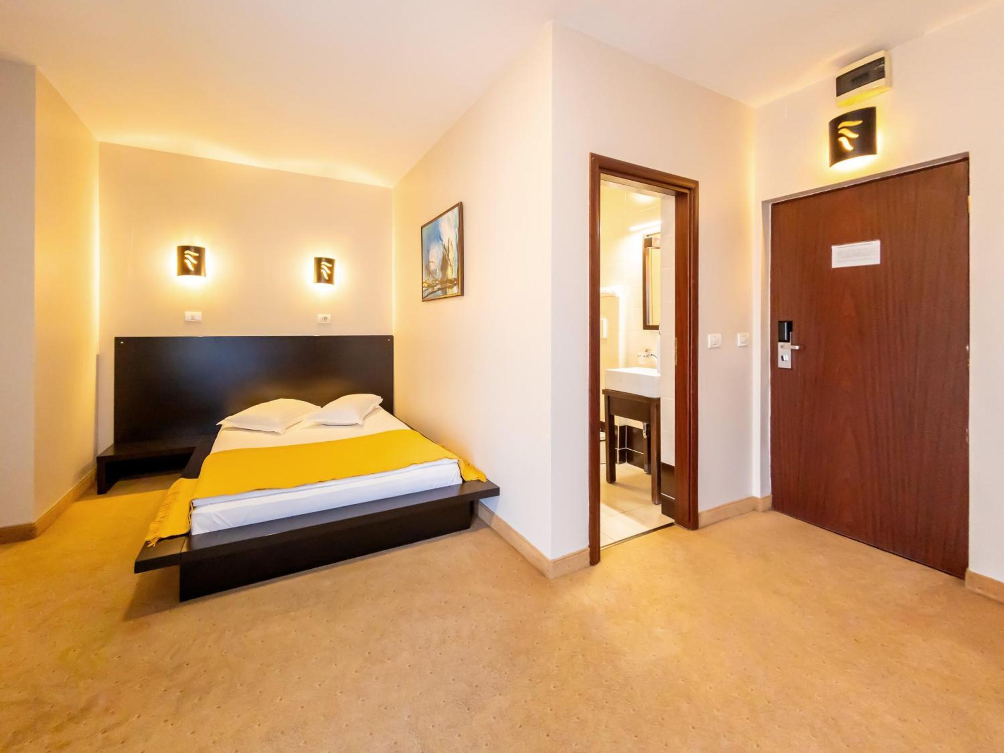 Hotel Maxim Arad Room photo